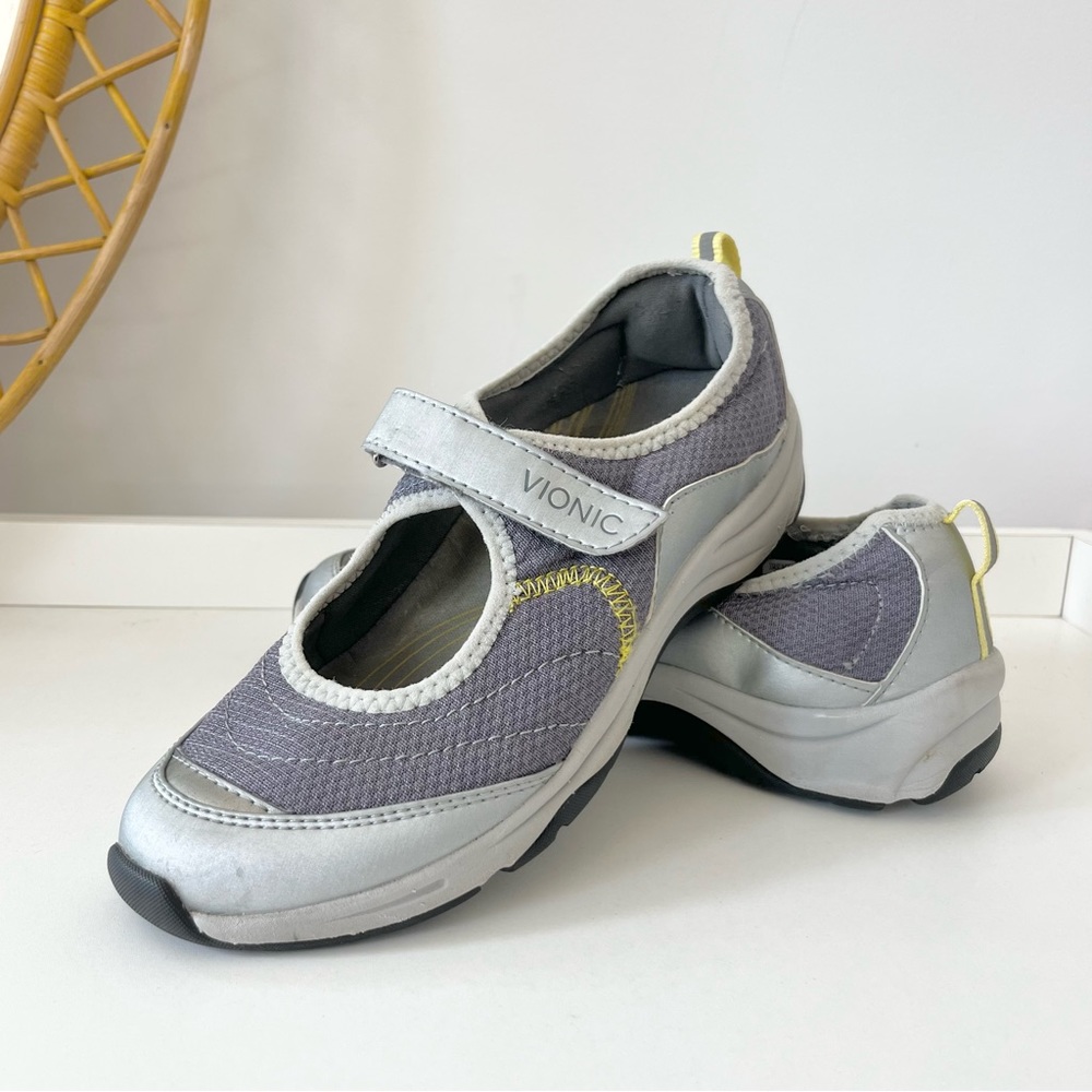 Vionic Sunset Women’s Mary Jane Sneakers Slip on Shoes Metallic Gray Yellow 6